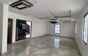 Luxurious 4-Bedroom Ensuite Home with Swimming Pool in East Legon, Ogbojo