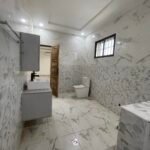 Luxurious 4-Bedroom Ensuite Home with Swimming Pool in East Legon, Ogbojo