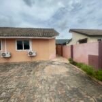 Charming 3-Bedroom House in Gated Community – Ideal for Small Families (Resale), Oyarifa