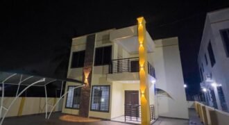 Four bedroom house for rent , Oyarifa