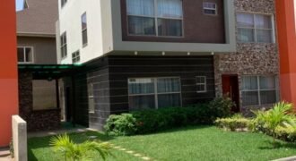 Four bedroom townhouse with a touch of elegance for vacation rentals , Tseaddo .