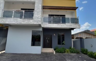 Four bedroom house for sale at Oyarifa