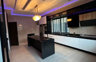 Luxury 5-Bedroom House for Sale in East Legon
