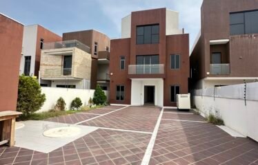 Luxurious 5-Bedroom Home with Boys’ Quarters for Rent in East Legon
