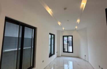 Luxurious 5-Bedroom Home with Boys’ Quarters for Rent in East Legon