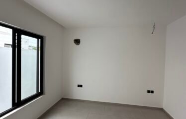 Modern 3-Bedroom House in Adenta Amrahia