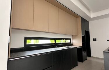 Modern 3-Bedroom House in Adenta Amrahia