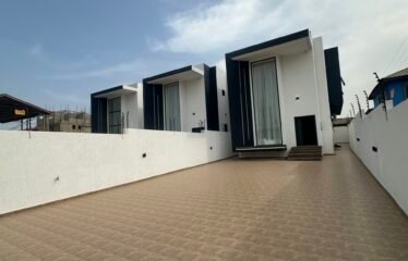Executive 4-Bedroom House with Boys’ Quarters