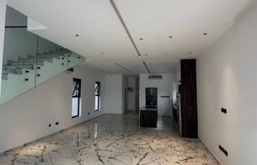 Executive 4-Bedroom House with Boys’ Quarters