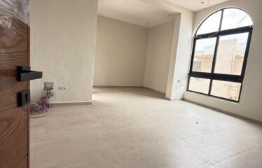Luxury 4-Bedroom House with Pool – East Legon
