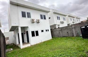 3-Bedroom Semi-Detached House for Rent – Oyarifa