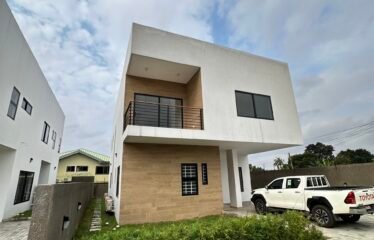 For Sale: Luxurious 4-Bedroom House with Swimming Pool – North Legon | $450,000
