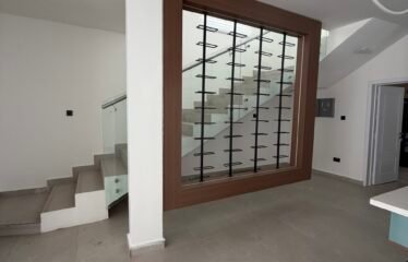 FOR SALE | 4-Bedroom Ensuite House with Swimming Pool – Kwabenya ACP